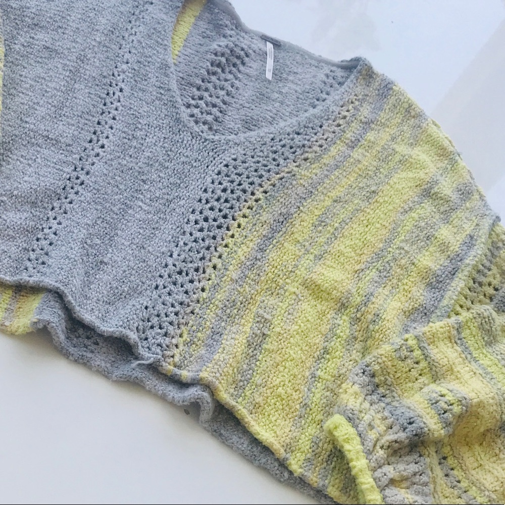 Free People Soft Chunky Crop V neck Sweater Sz XS - Picture 4 of 7